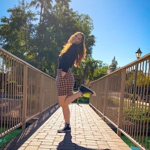 Meet your Posher, Elizabeth